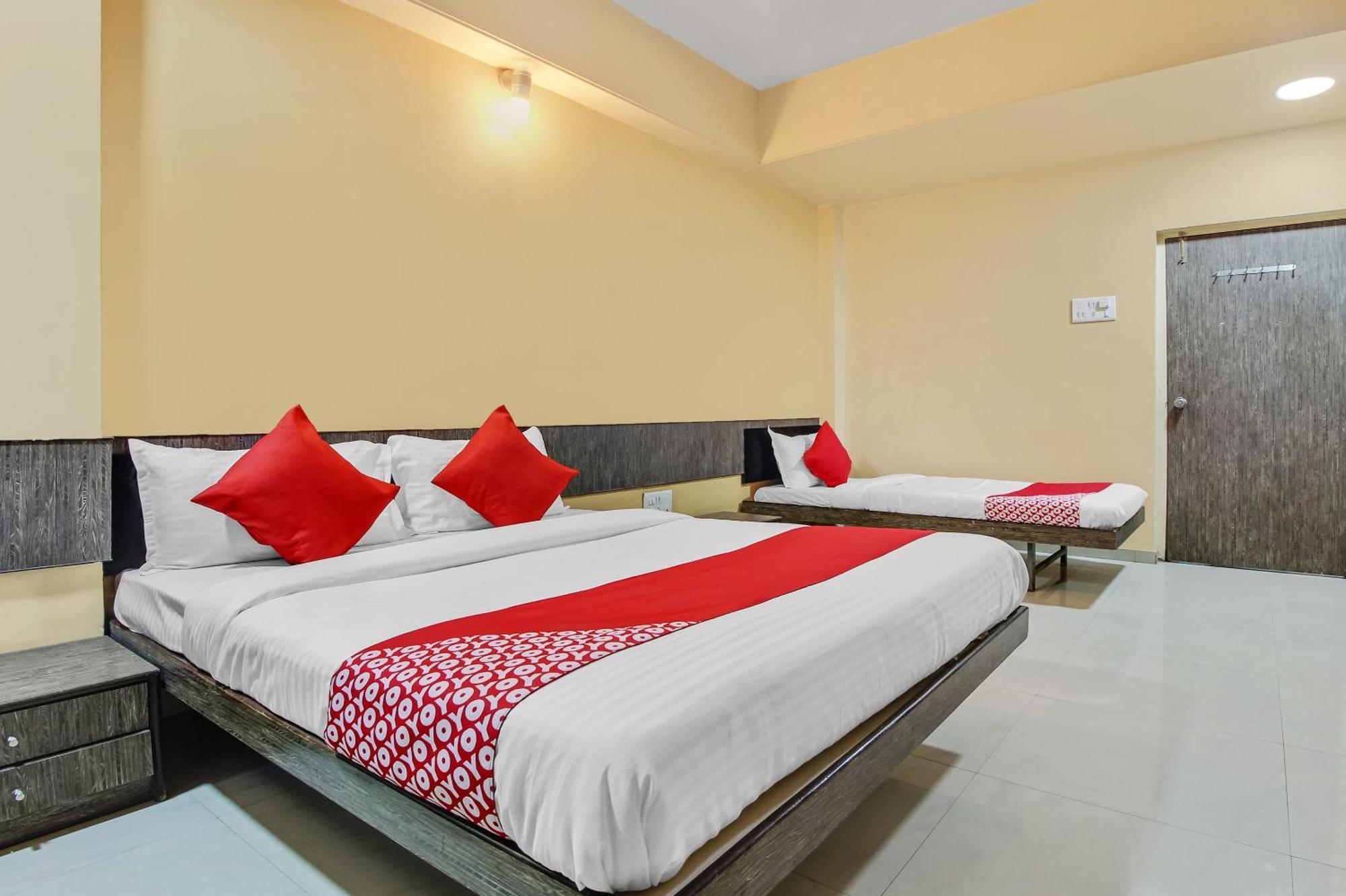 Hotel O Priyanka Residency Solapur Extérieur photo